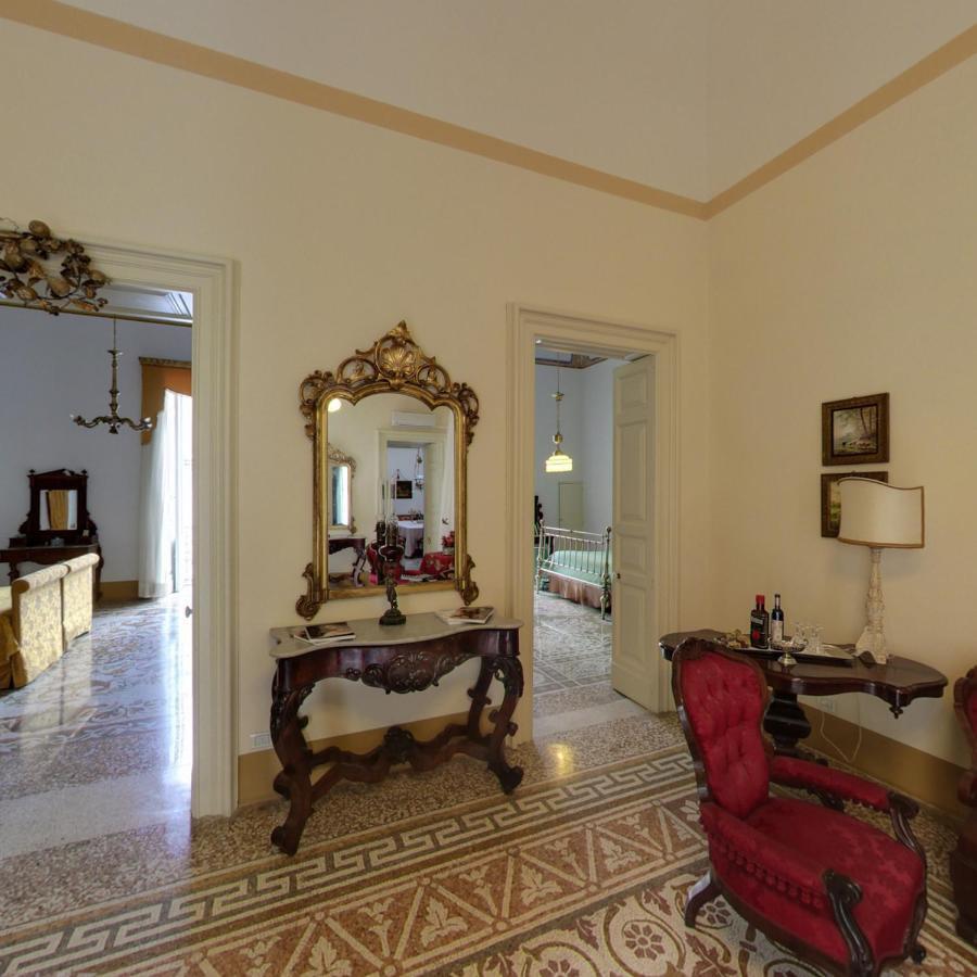 Palazzo Pio Apartment Lecce Zewnętrze zdjęcie
